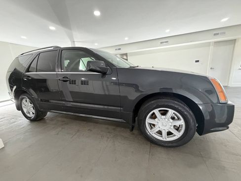 Used 2005 Cadillac SRX w/ Preferred Equipment Group AWD/4WD image 10