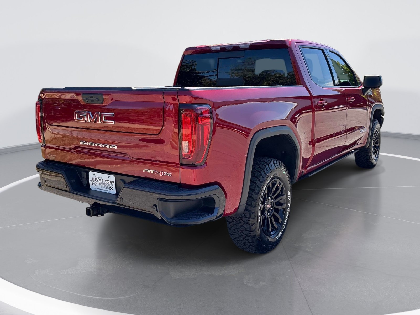 Used 2023 GMC Sierra 1500 AT4X AWD/4WD image 8