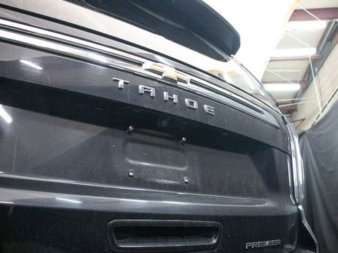 Used 2024 Chevrolet Tahoe Premier AWD/4WD image 13