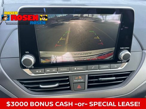 New 2025 Nissan Altima 2.5 SR image 29