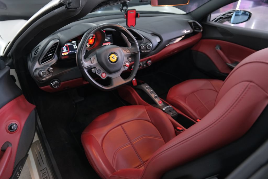 Used 2018 Ferrari 488 Spider RWD image 36