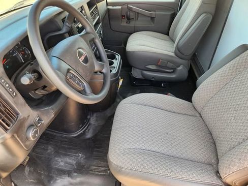 New 2025 GMC Savana 3500 w/ Power Convenience Package RWD image 11