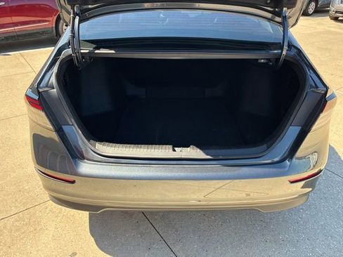 Used 2023 Honda Accord LX image 8