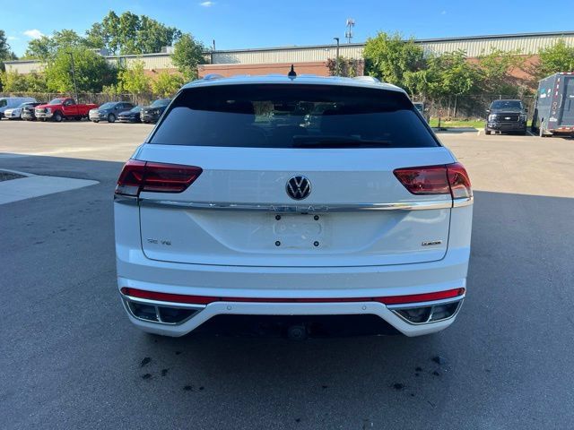 Used 2021 Volkswagen Atlas Cross Sport SE AWD/4WD image 6