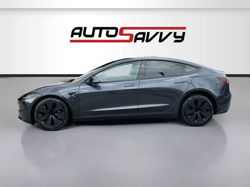 Used 2025 Tesla Model 3 Long Range AWD/4WD image 4