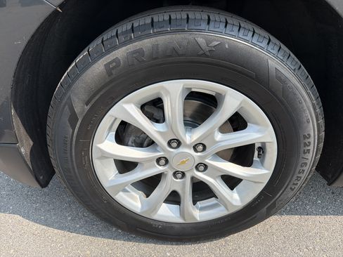 Used 2018 Chevrolet Equinox LT w/ Sun & Infotainment Package AWD/4WD image 11