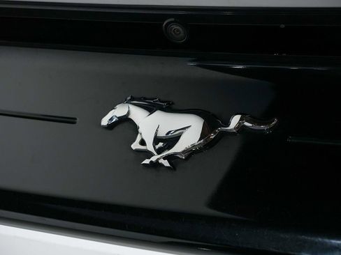 Used 2022 Ford Mustang Premium RWD image 11