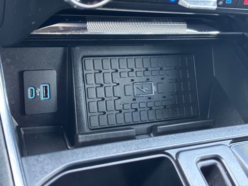 Used 2023 Ford F150 Raptor AWD/4WD image 25