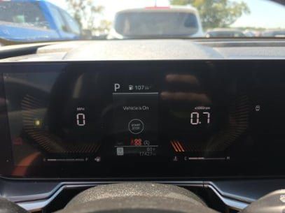 Used 2025 Kia Sorento EX w/ Panoramic Sunroof Package FWD image 15