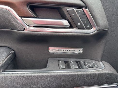 Used 2024 GMC Sierra 1500 Denali w/ Denali Reserve Package image 11