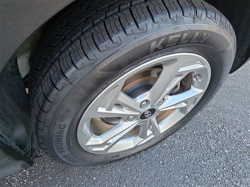 Used 2023 Hyundai Kona SEL w/ Convenience Package image 18