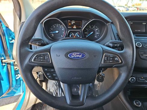 Used 2016 Ford Focus SE image 22