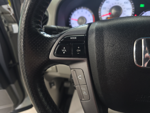 Used 2011 Honda Pilot Touring image 15