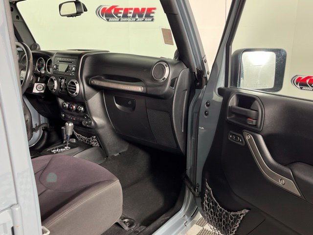 Used 2014 Jeep Wrangler Unlimited Sport w/ Quick Order Package 24S AWD/4WD image 28