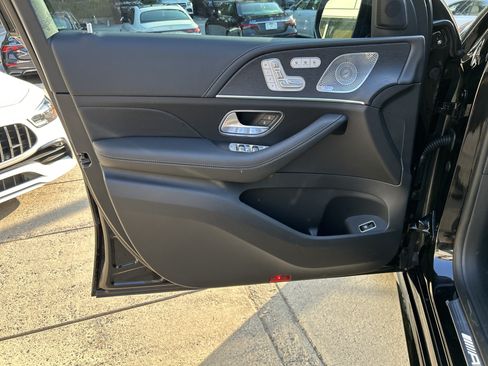 Certified 2025 Mercedes-Benz GLE 53 AMG 4MATIC Coupe image 17