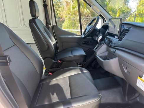 New 2026 Ford Transit 250 148 Medium Roof RWD image 26