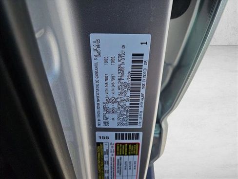Used 2025 Toyota Tacoma SR5 AWD/4WD image 22