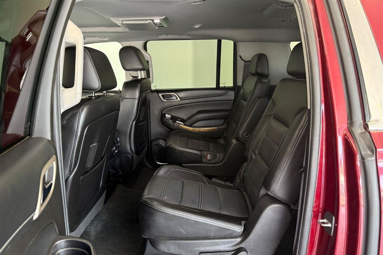 Used 2016 GMC Yukon XL Denali w/ Open Road Package AWD/4WD image 12