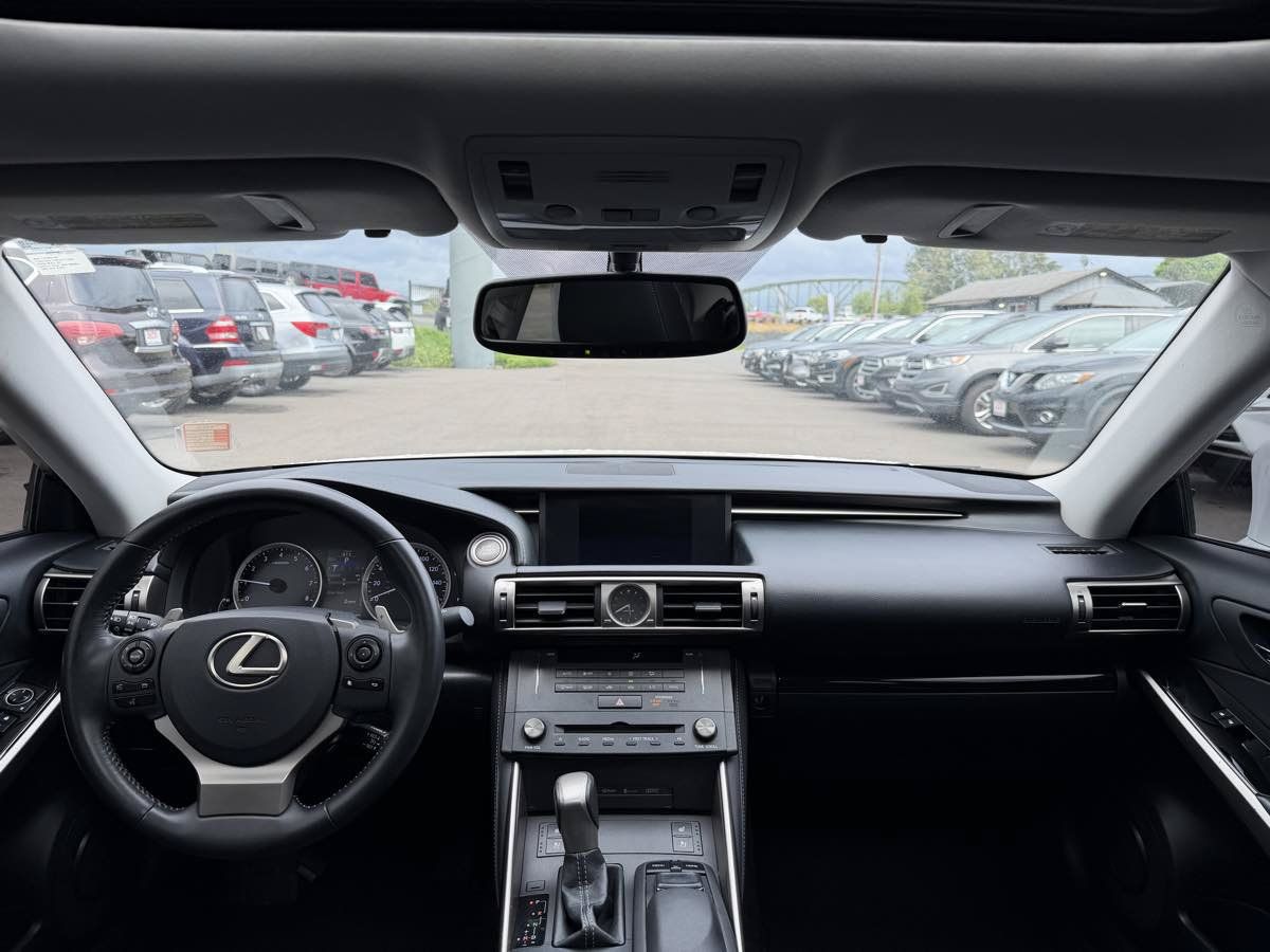 Used 2015 Lexus IS 250 w/ Navigation System Package RWD image 20