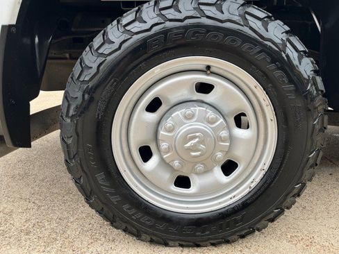 Used 2022 RAM 2500 Tradesman RWD image 39