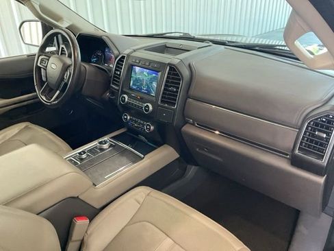 Used 2021 Ford Expedition Limited AWD/4WD image 26