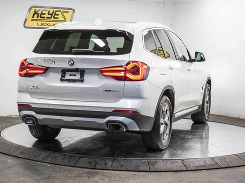 Used 2024 BMW X3 xDrive30i w/ Premium Package image 4