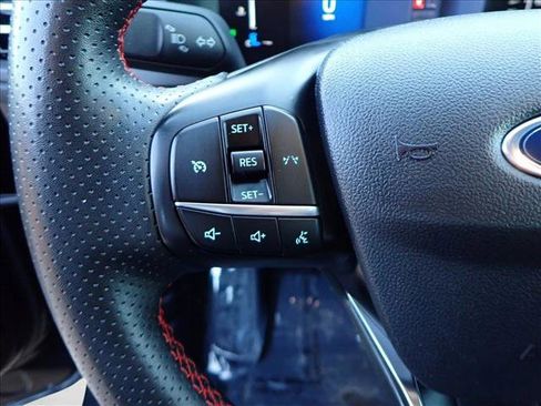 Used 2024 Ford Escape ST-Line image 15