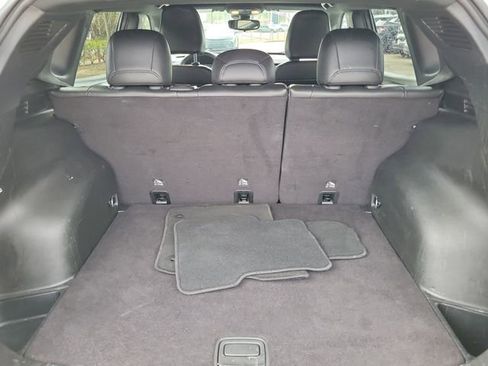 Used 2024 Jeep Compass Latitude w/ Altitude Special Edition image 10