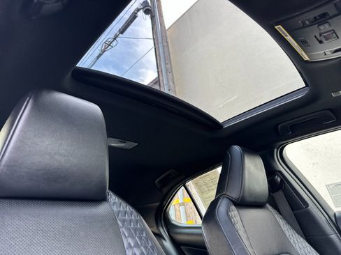 Used 2019 Lexus UX 250h w/ Premium Package image 19