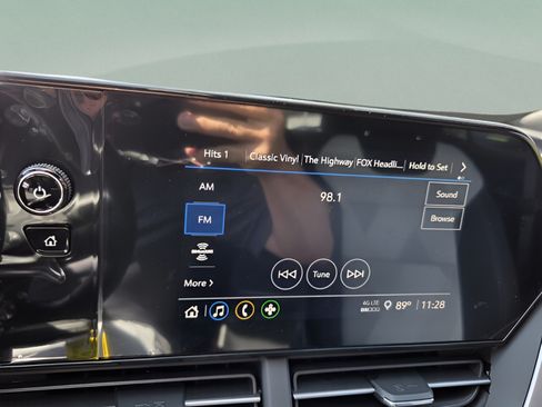 New 2026 Chevrolet Trax RS w/ Driver Confidence Package FWD image 18