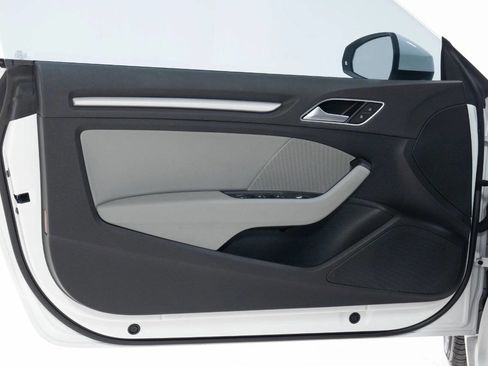 Used 2017 Audi A3 2.0T Premium w/ Convenience Package image 29