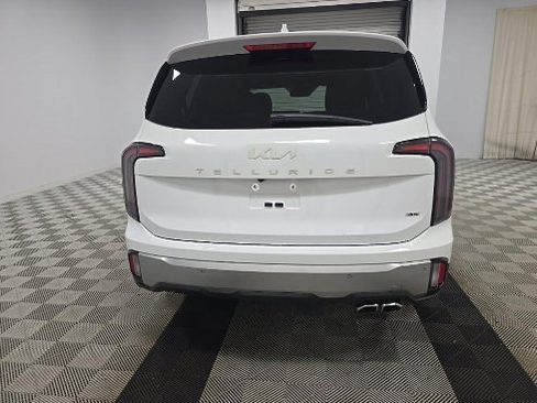 Used 2023 Kia Telluride SX AWD/4WD image 5
