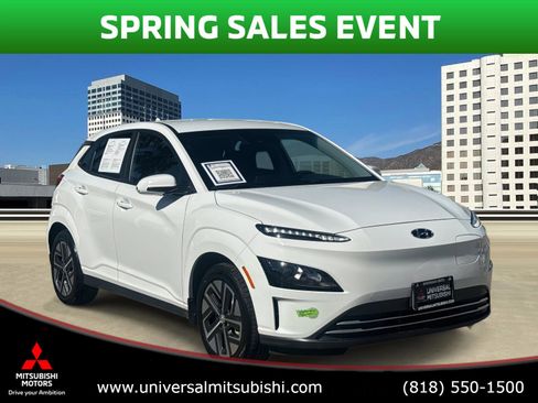 Used 2023 Hyundai Kona SE image 1