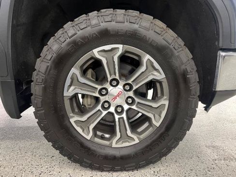 Used 2019 GMC Sierra 1500 SLE w/ SLE Value Package AWD/4WD image 36