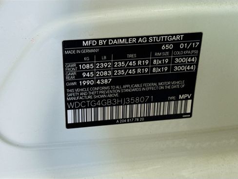 Used 2017 Mercedes-Benz GLA 250 4MATIC w/ Premium Package image 39