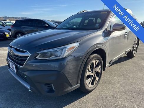 Used 2022 Subaru Outback Touring w/ Popular Package #2 image 3