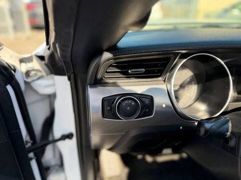 Used 2018 Ford Mustang Premium RWD image 42