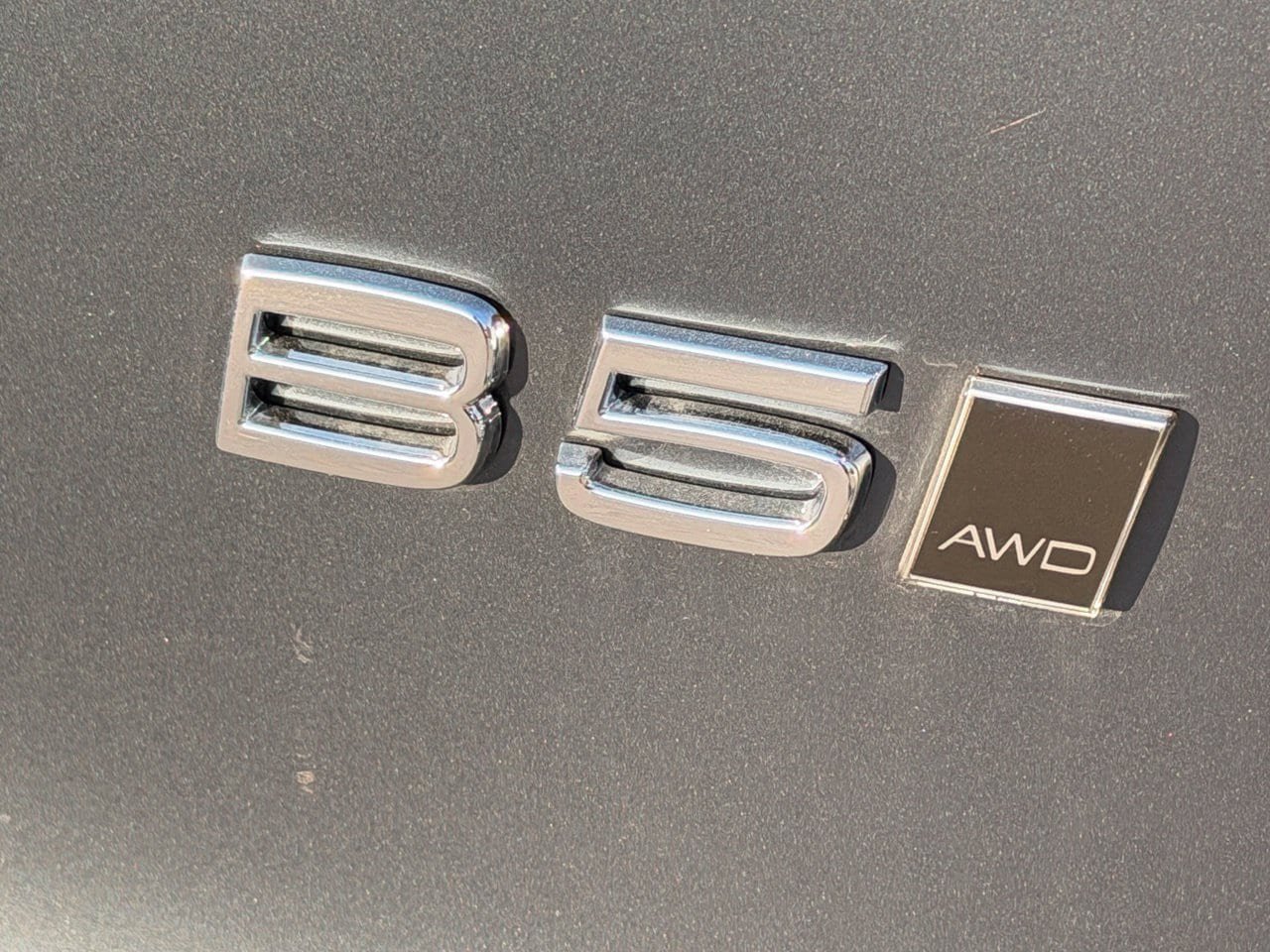 New 2026 Volvo XC40 B5 Plus w/ Climate Package AWD/4WD image 7