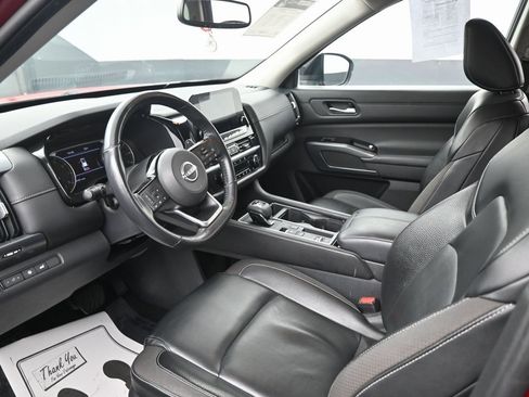 Used 2022 Nissan Pathfinder SL image 30