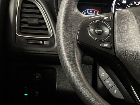 Used 2022 Honda HR-V EX image 20