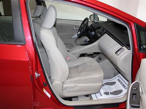 Used 2011 Toyota Prius Three FWD image 22