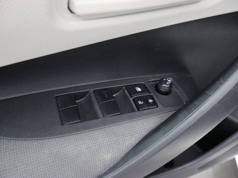 Used 2024 Toyota Corolla LE FWD image 37