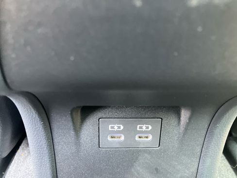 Certified 2024 Toyota Prius XLE AWD/4WD image 36