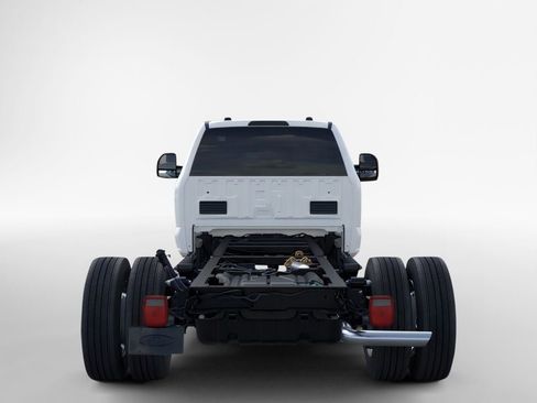 New 2026 Ford F600 4x4 Regular Cab Super Duty w/ XL Chrome Package image 5