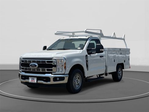 New 2025 Ford F350 XL w/ XL Chrome Package image 1