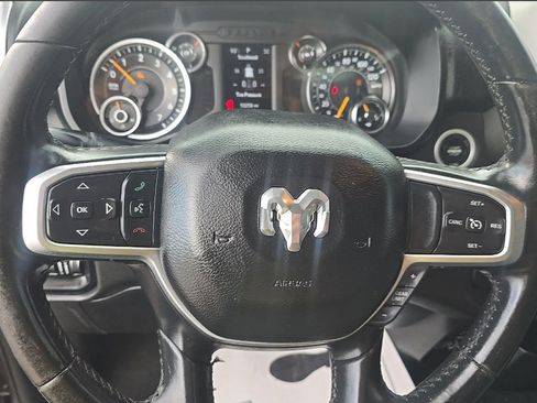 Used 2019 RAM 1500 Big Horn RWD image 13