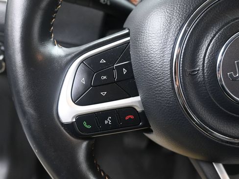 Used 2018 Jeep Compass Latitude AWD/4WD image 20