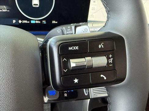 New 2026 Hyundai Ioniq 9 SEL image 16