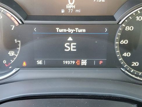 Used 2023 Cadillac XT5 Luxury image 11