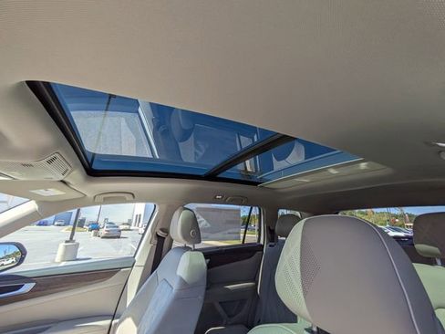 New 2026 Volkswagen Atlas SE FWD image 22